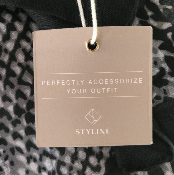 Styliné Snake Print Kimono (NWT) - Picture 7 of 7